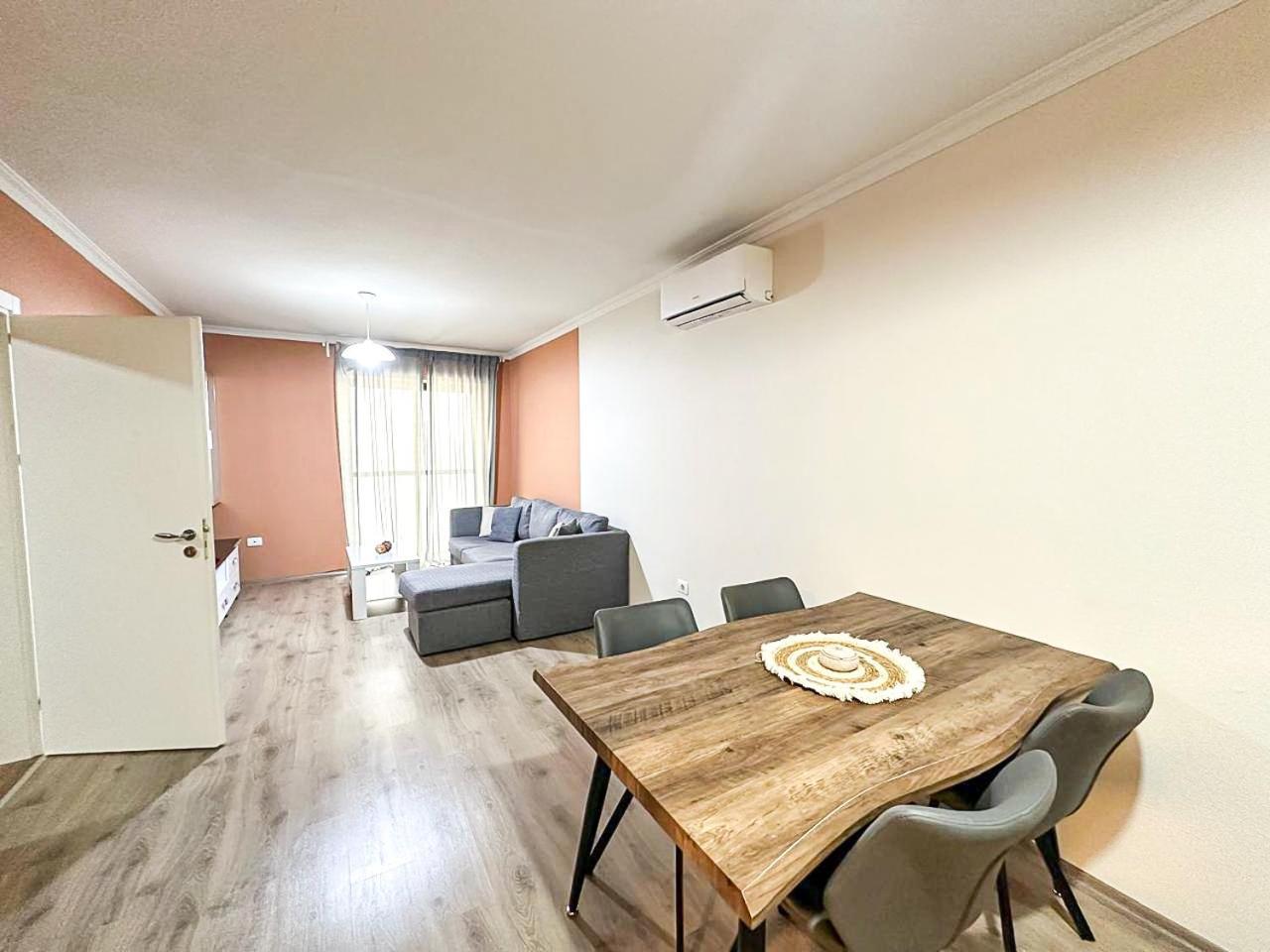 Grand Park 2Br Apartment Tiran Dış mekan fotoğraf